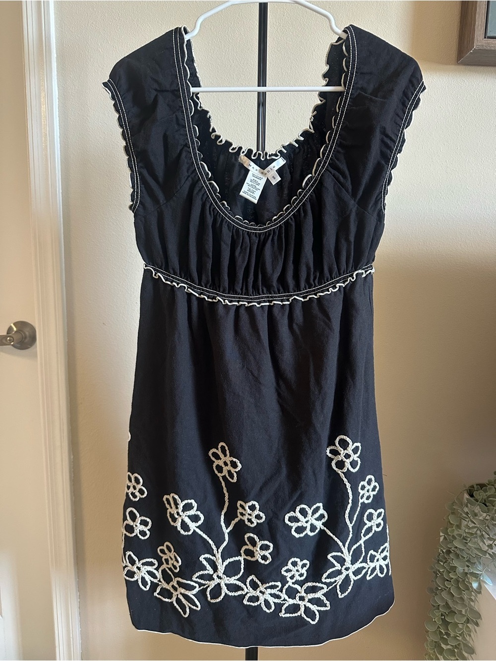Max Studio Black Dress with White Floral Embroidery